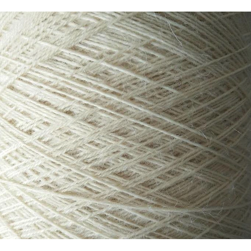 White bulky worsted spun good quality undyed wool yarn